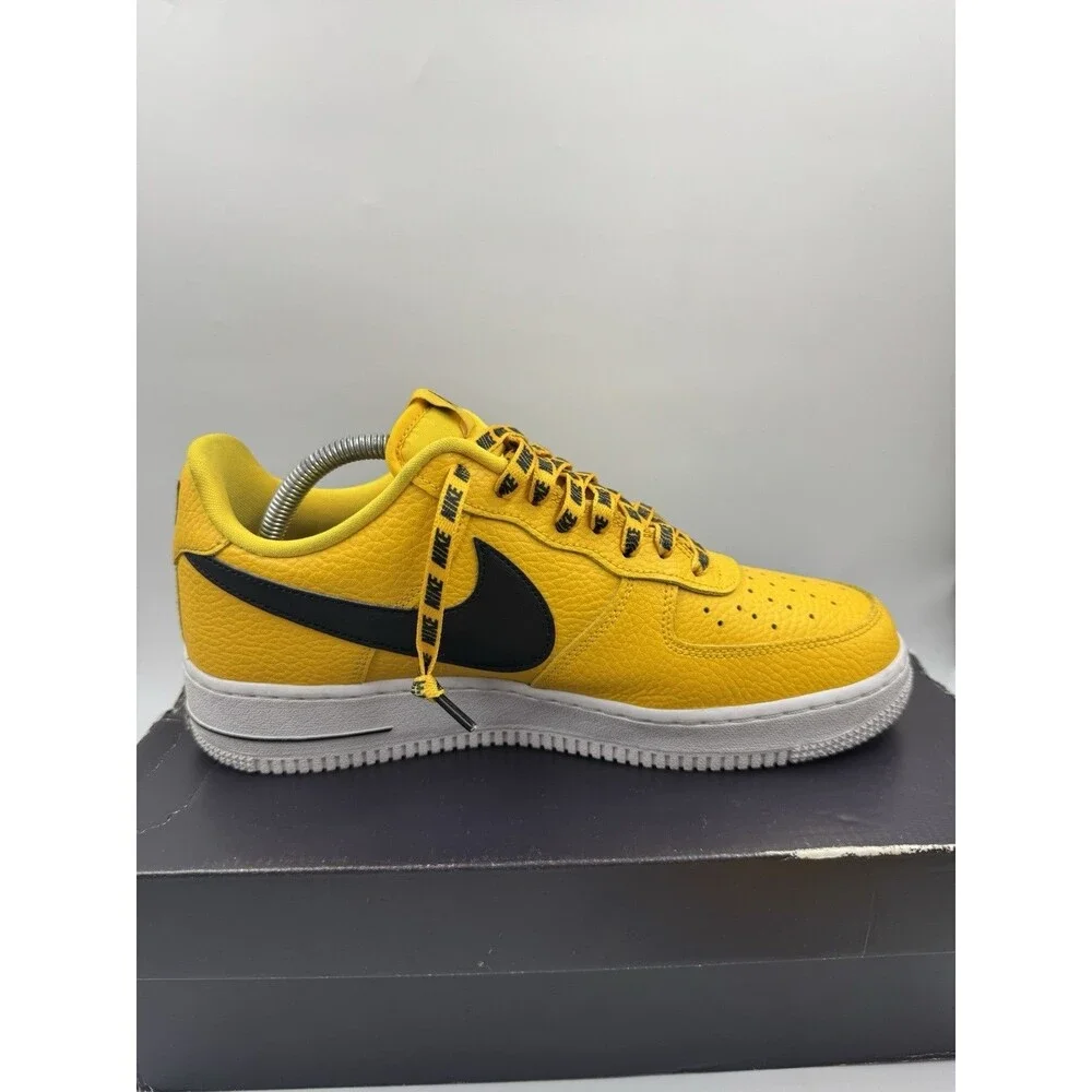 Nike x NBA Air force 1 Amarillo Large black swoosh yellow mens Sz 8.5 823511 701